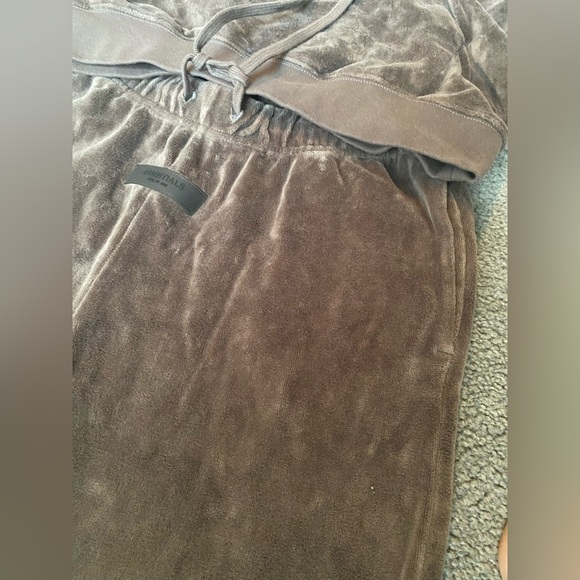Fear of God Essentials Velour Tracksuit - Picture 5 of 9